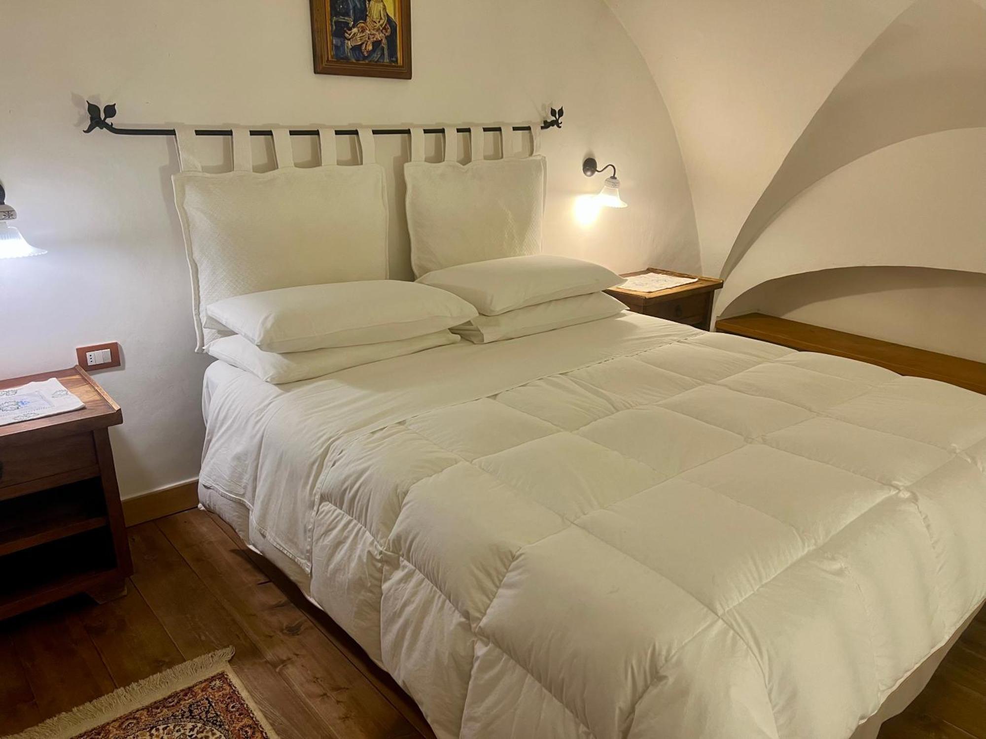 Villa In Gargano - Villa Basso Monte SantʼAngelo Buitenkant foto