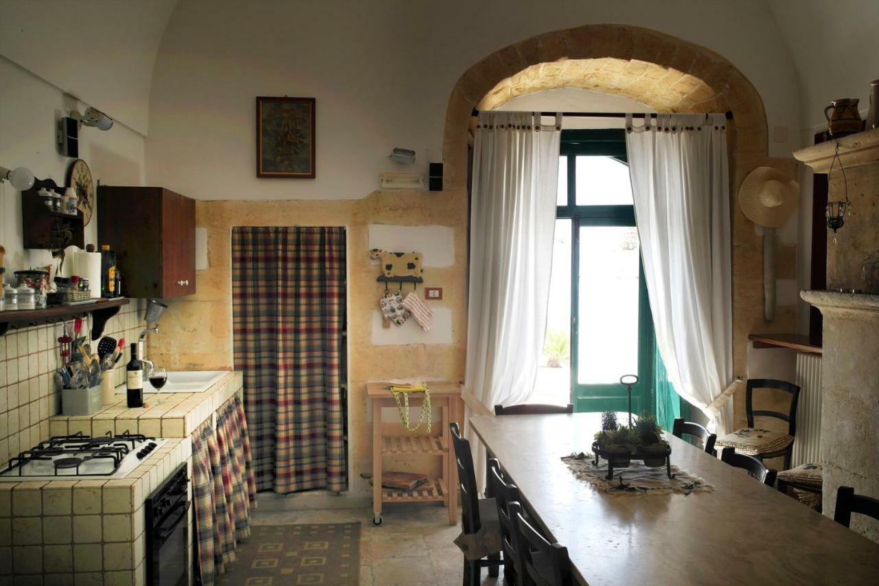 Villa In Gargano - Villa Basso Monte SantʼAngelo Buitenkant foto